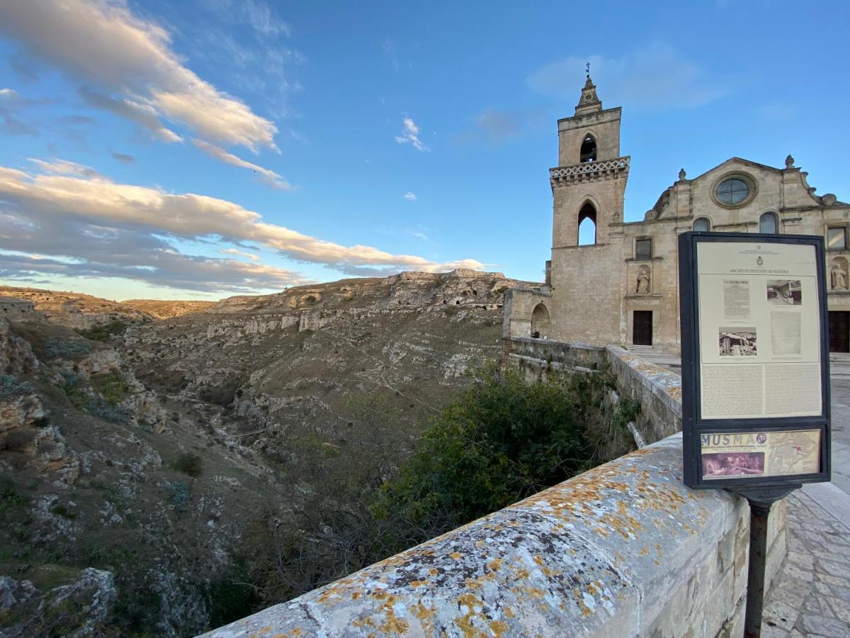 Recinto Antico Sweet Rooms Matera Exterior photo